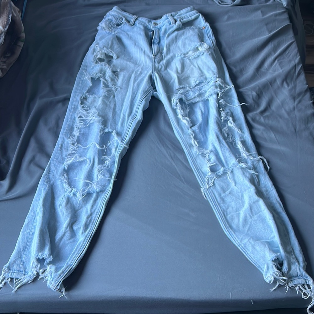 American Eagle denim ripped jeans